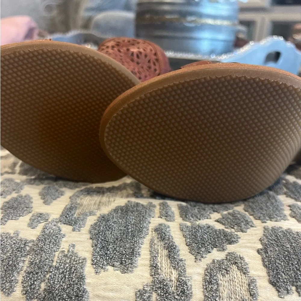Trask Booties - Picture 4 of 7